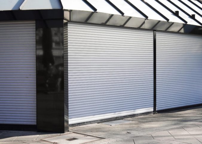 Porta de aço automática: em qual loja comprar?